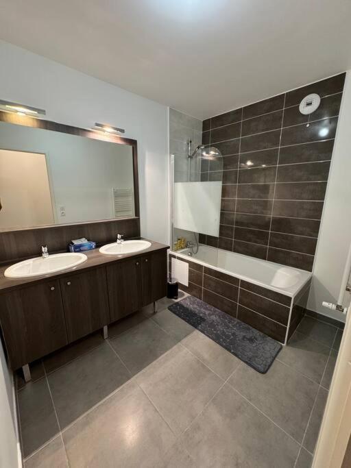 Luxueux 5 Pc, Jacuzzi, Rooftop, Terrasse, Clim Montpellier Eksteriør bilde